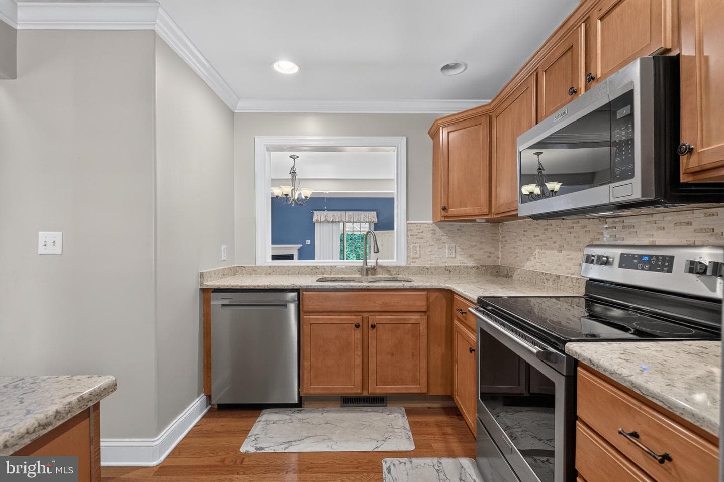 103 Pin Oak Court photo 8