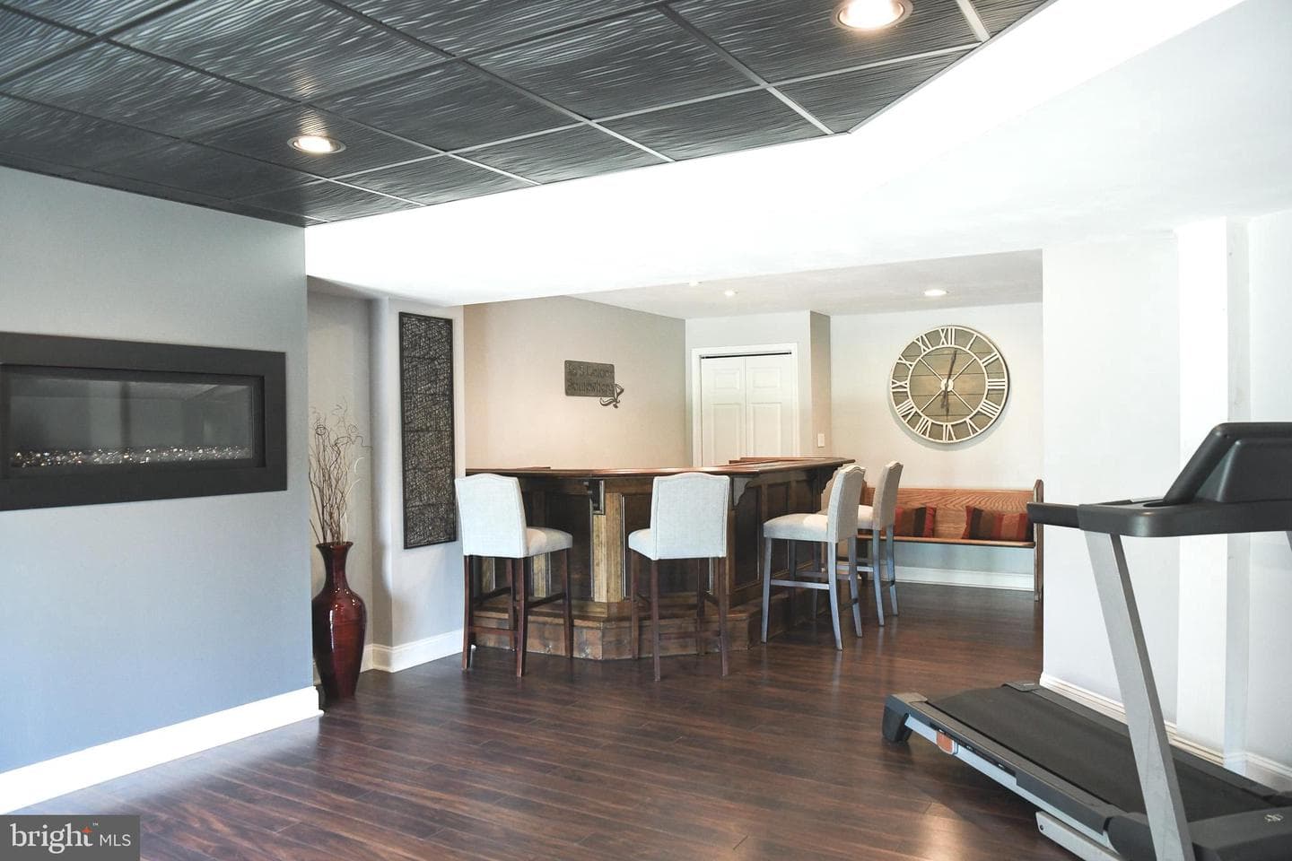 2034 Liberty Drive photo 35