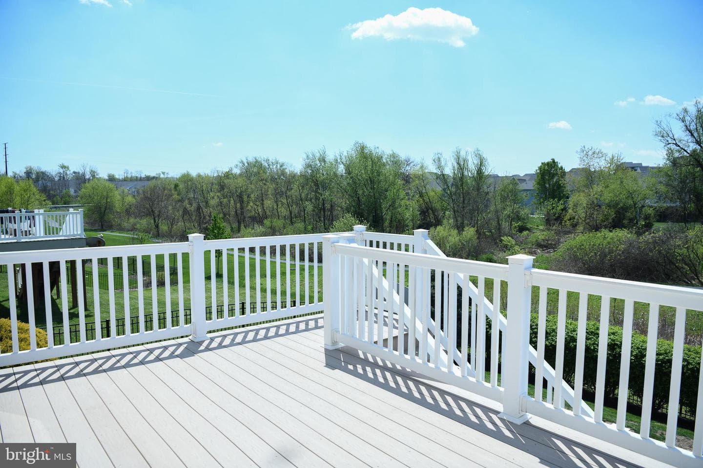 2034 Liberty Drive photo 38