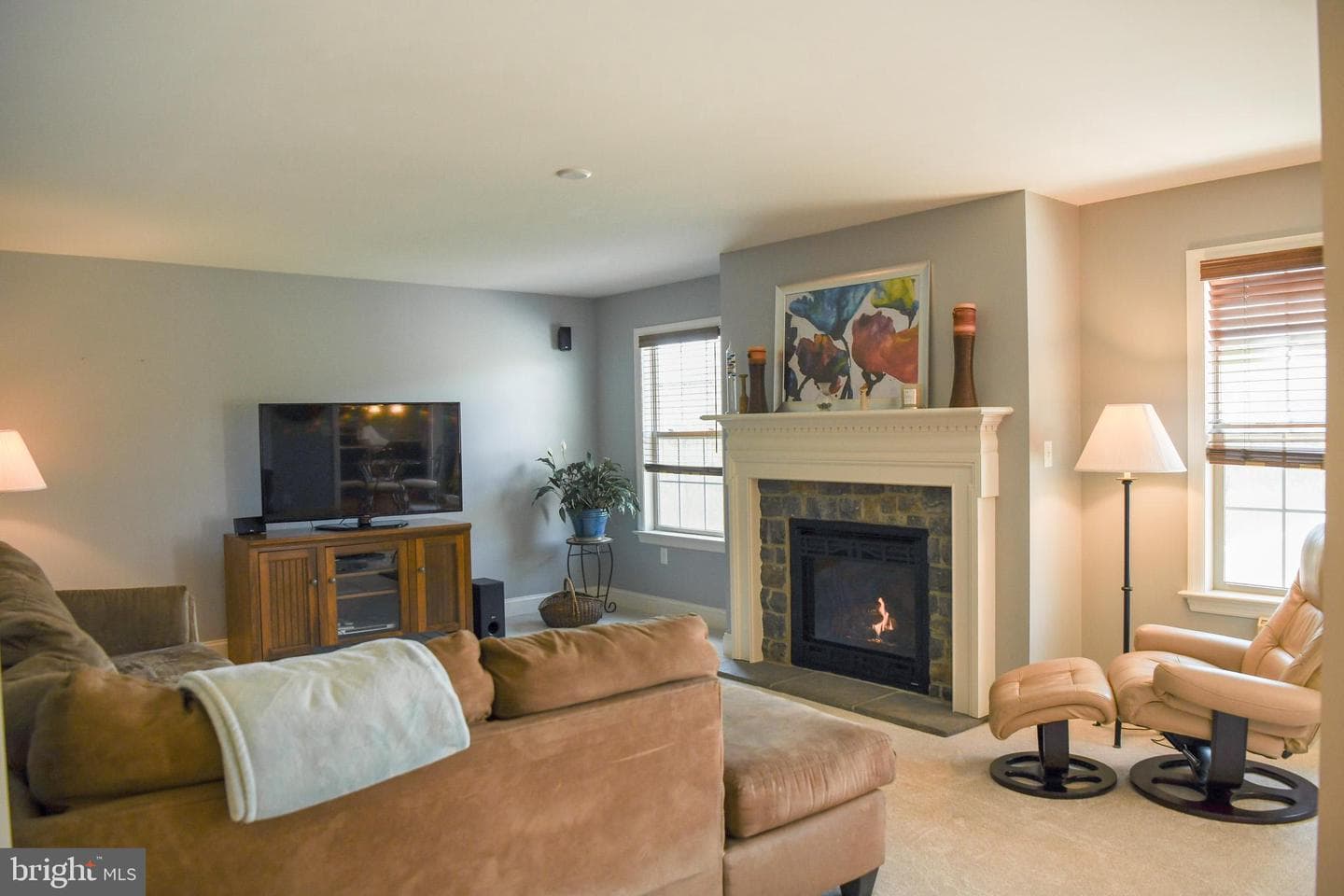 2034 Liberty Drive photo 9