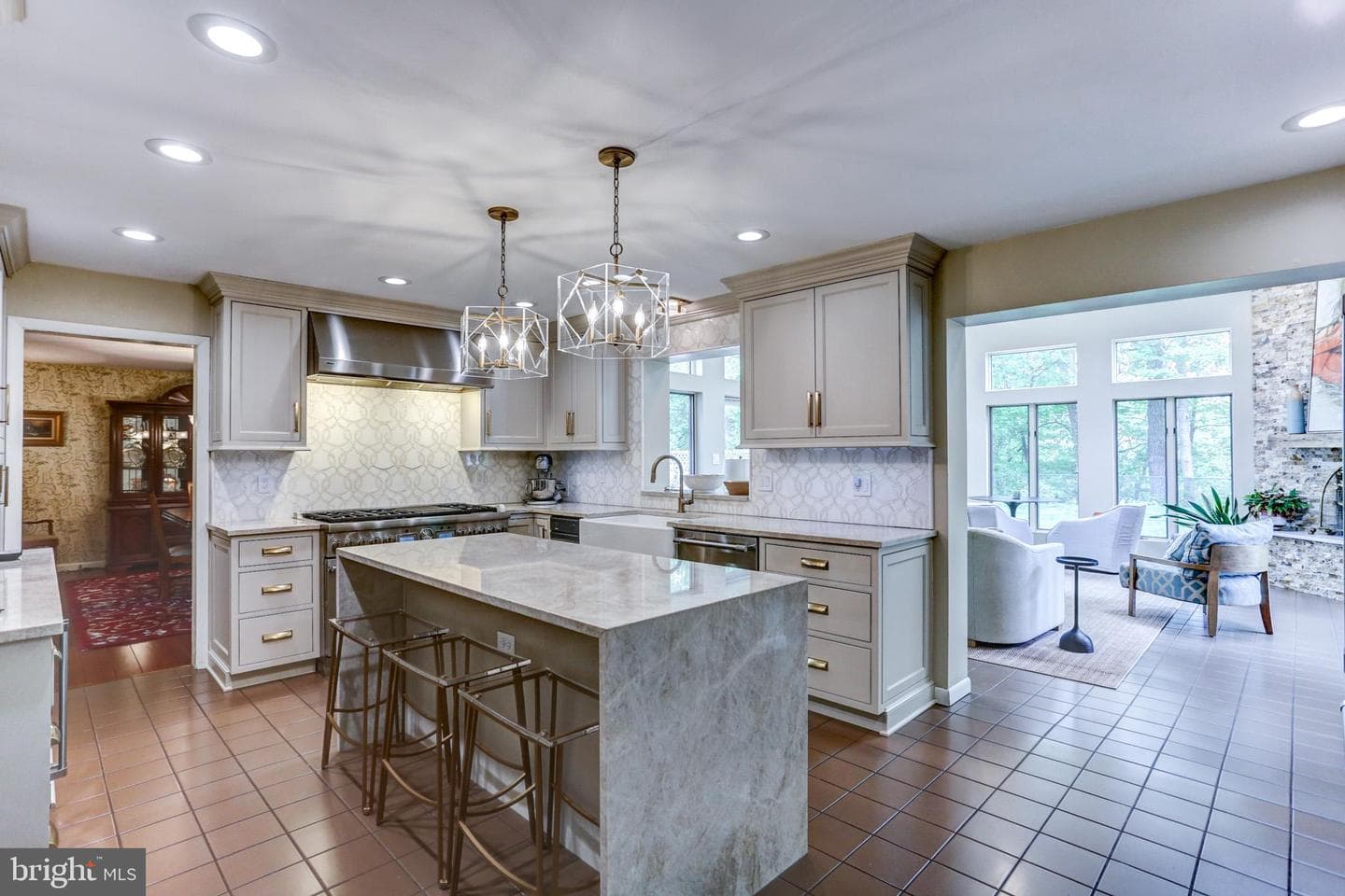 508 Gale Road photo 8