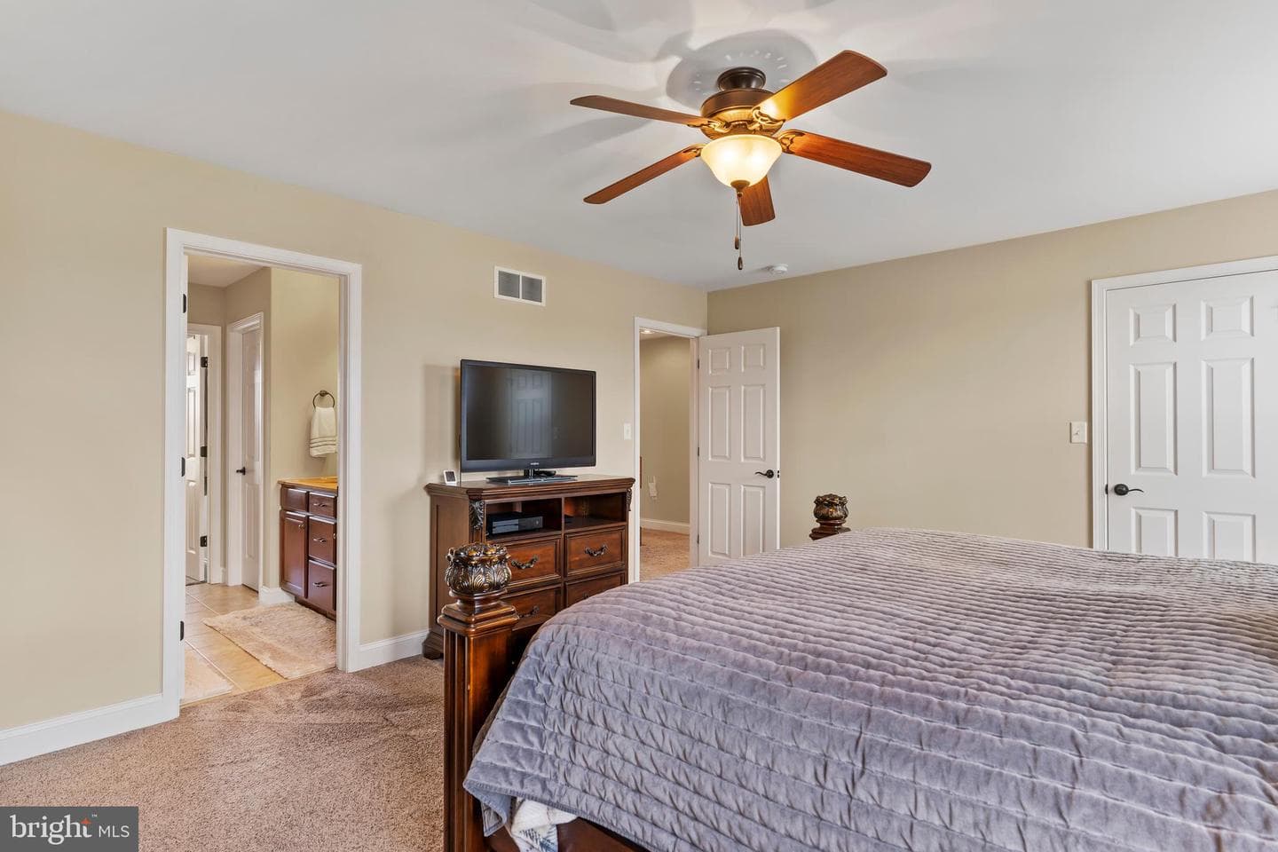 50 Danbury Drive photo 25