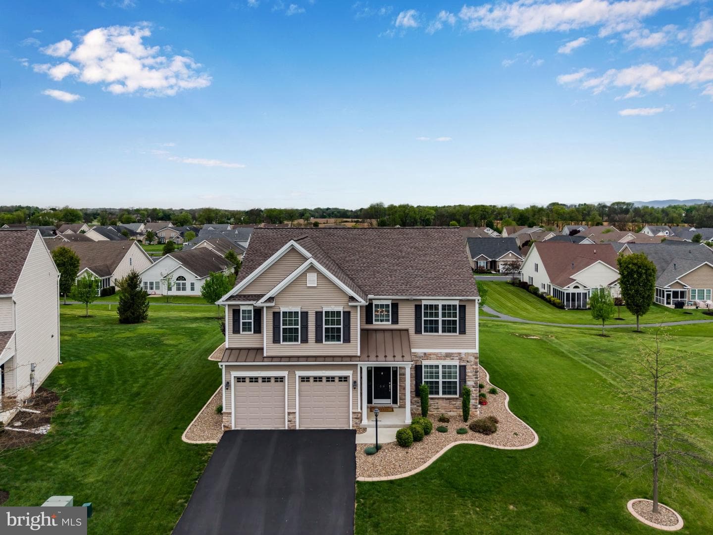50 Danbury Drive photo 3