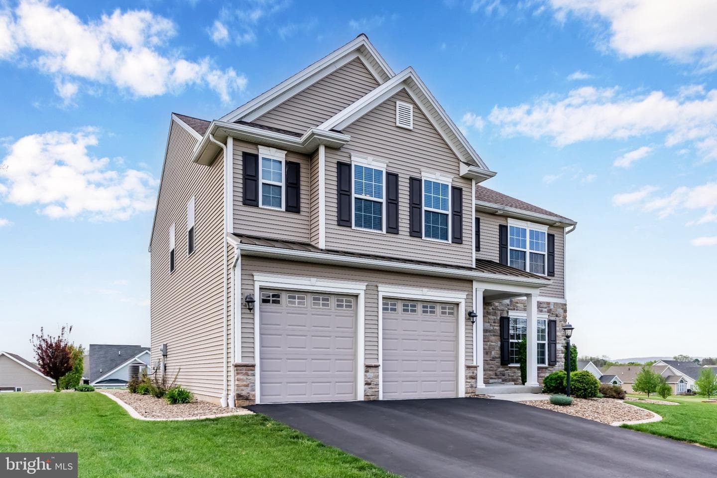50 Danbury Drive photo 7