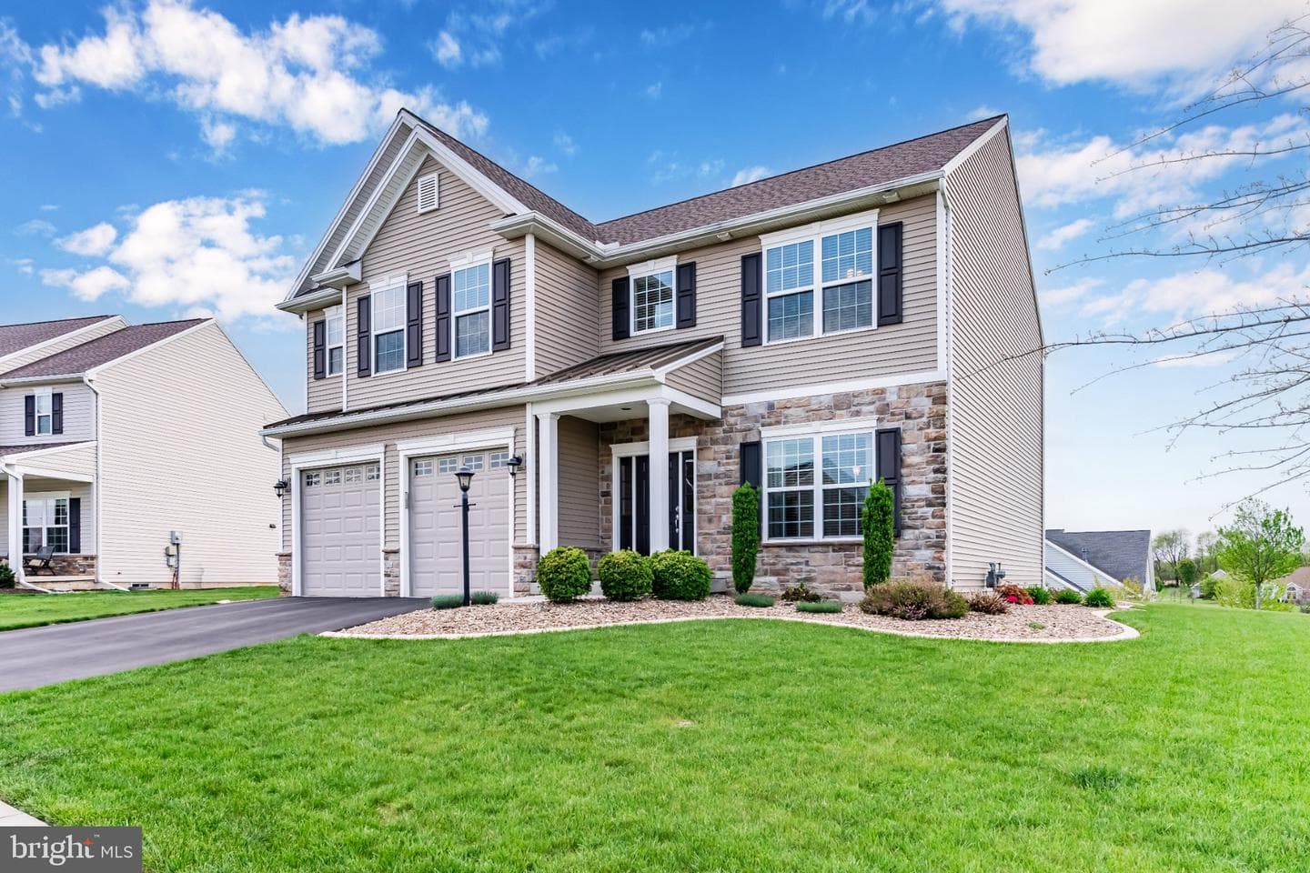 50 Danbury Drive photo 8