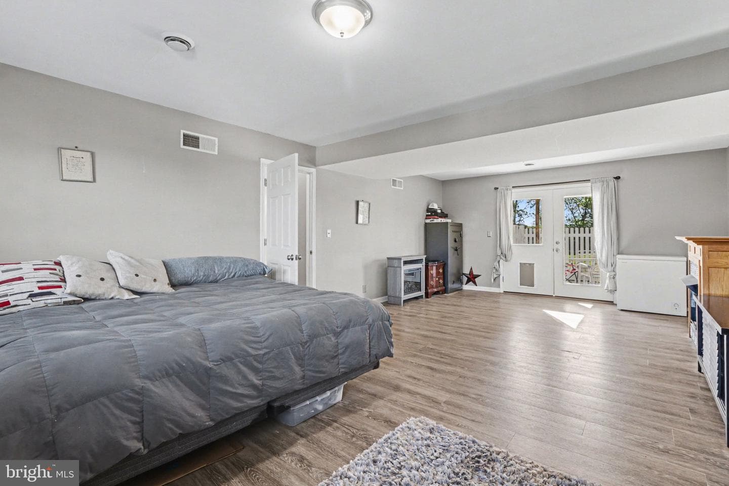 101 Deerview Drive photo 17
