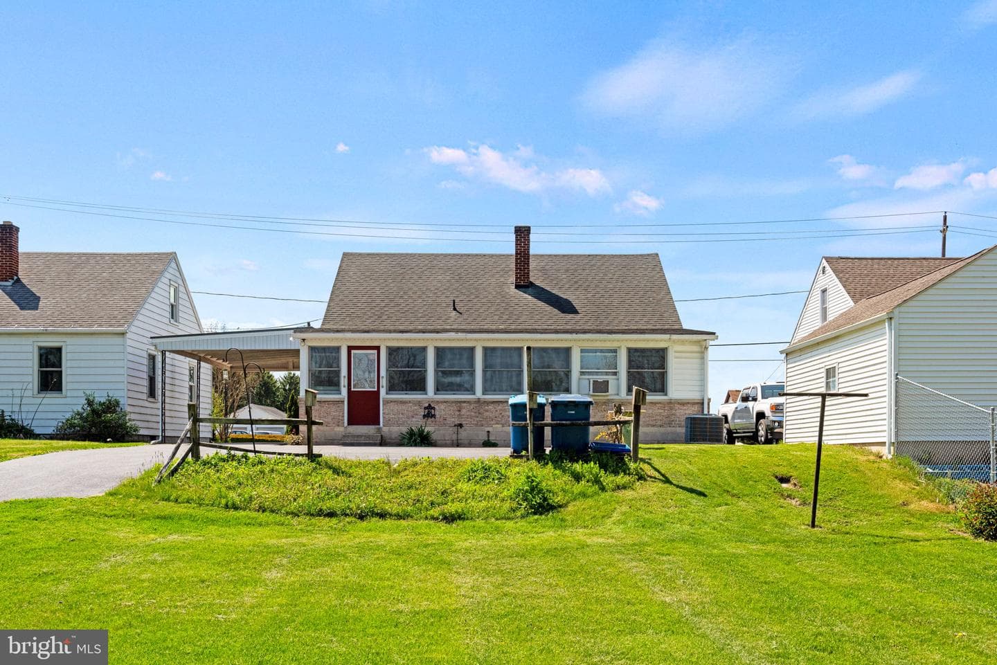 1833 Spring Road photo 30