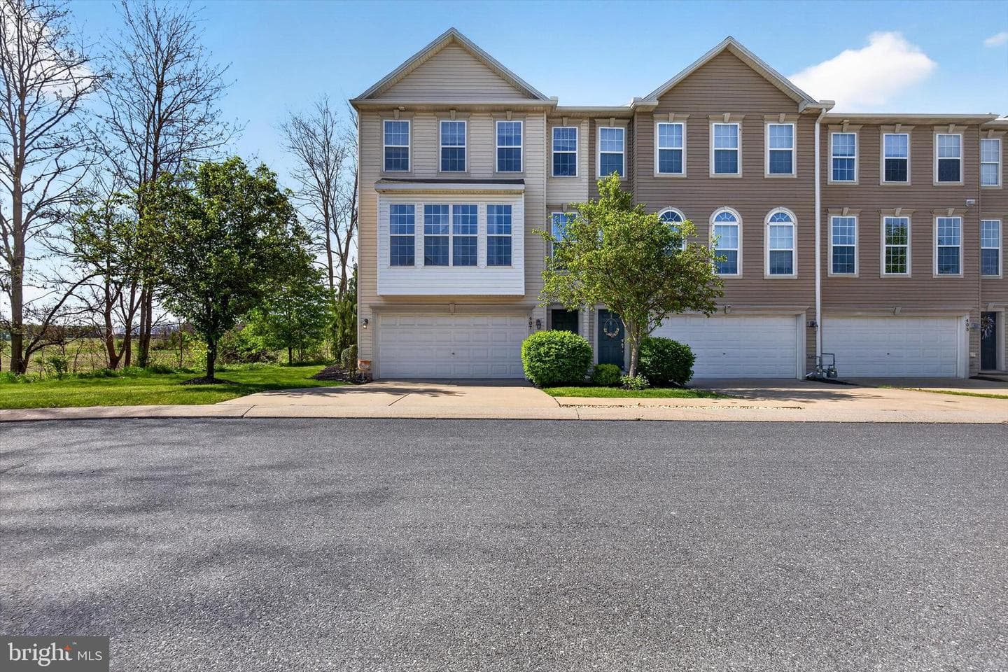 407 Brook Meadow Drive, Mechanicsburg