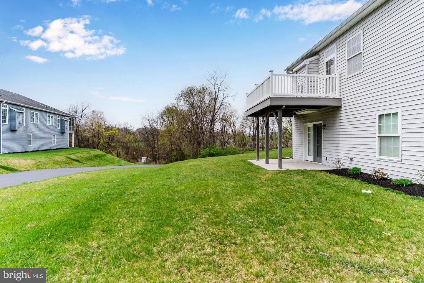 1635 Shady Maple Court photo 27
