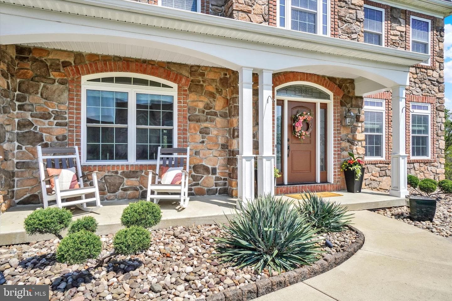 1416 Summit Way photo 4