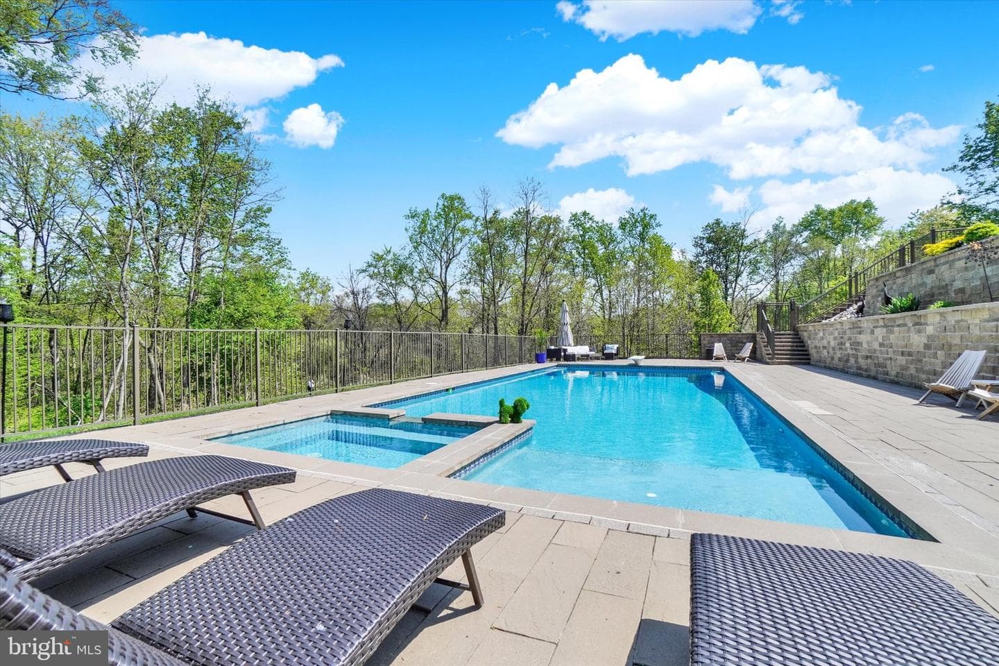 1416 Summit Way photo 64