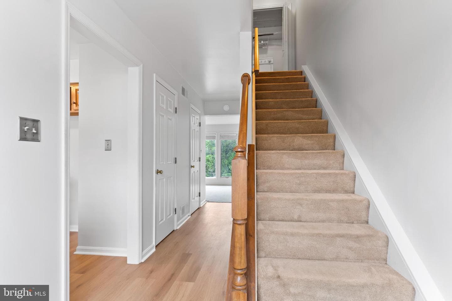 1724 Creek Vista Drive photo 2