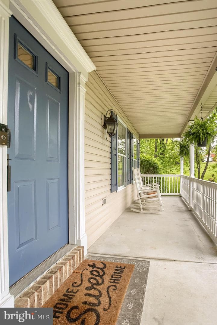 6319 Valleybrook Drive photo 5