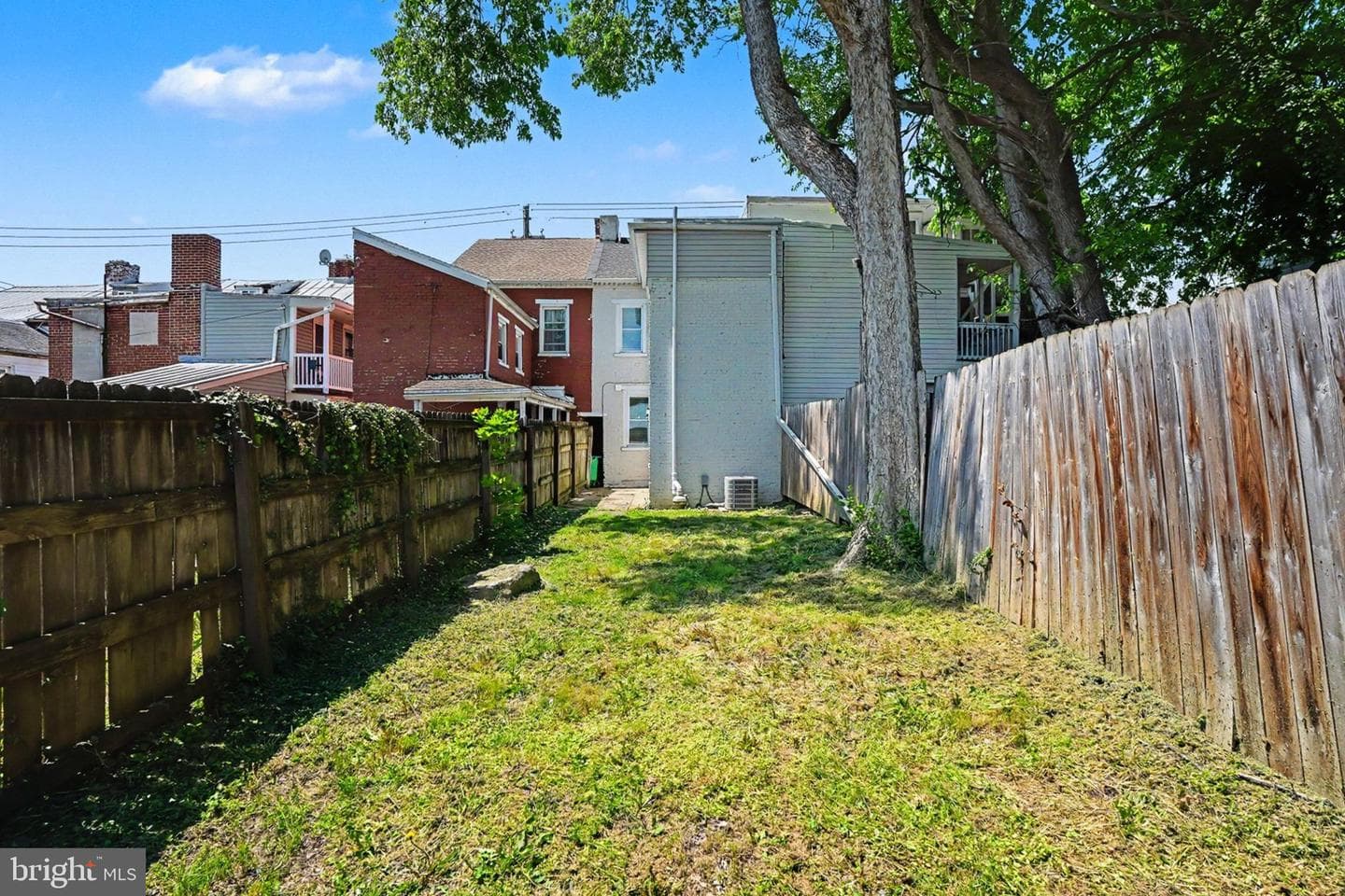 151 N Bedford Street photo 28