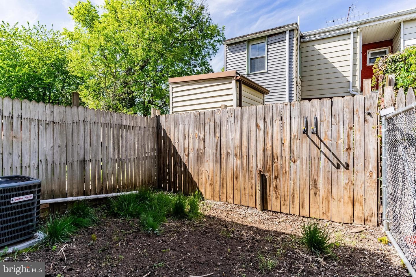 155 Lincoln Street photo 17