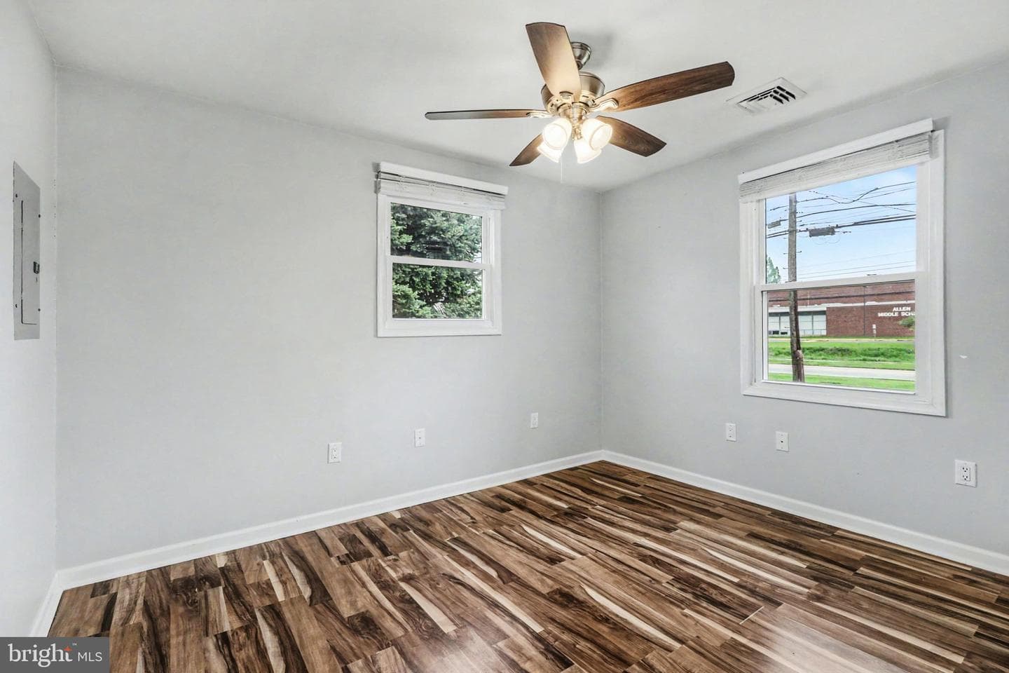 4302 Allen Road photo 13