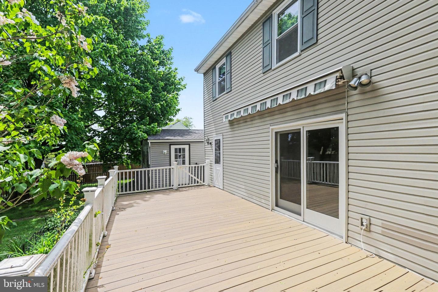 65 Fairview Street photo 30
