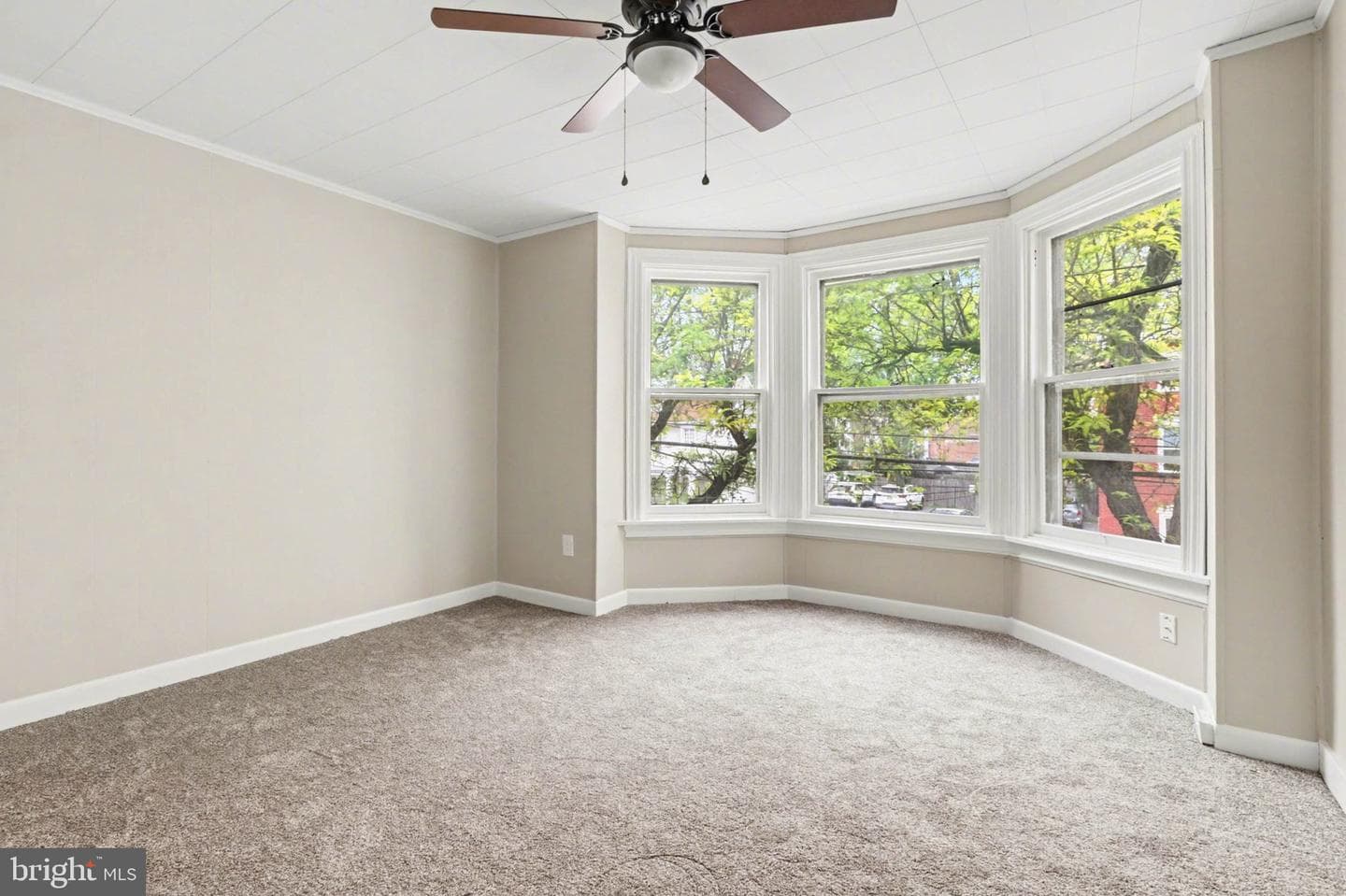 108 W Pomfret Street photo 11