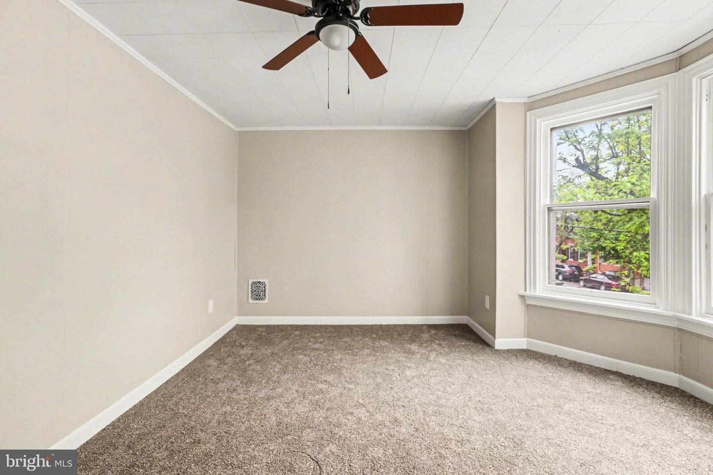 108 W Pomfret Street photo 13