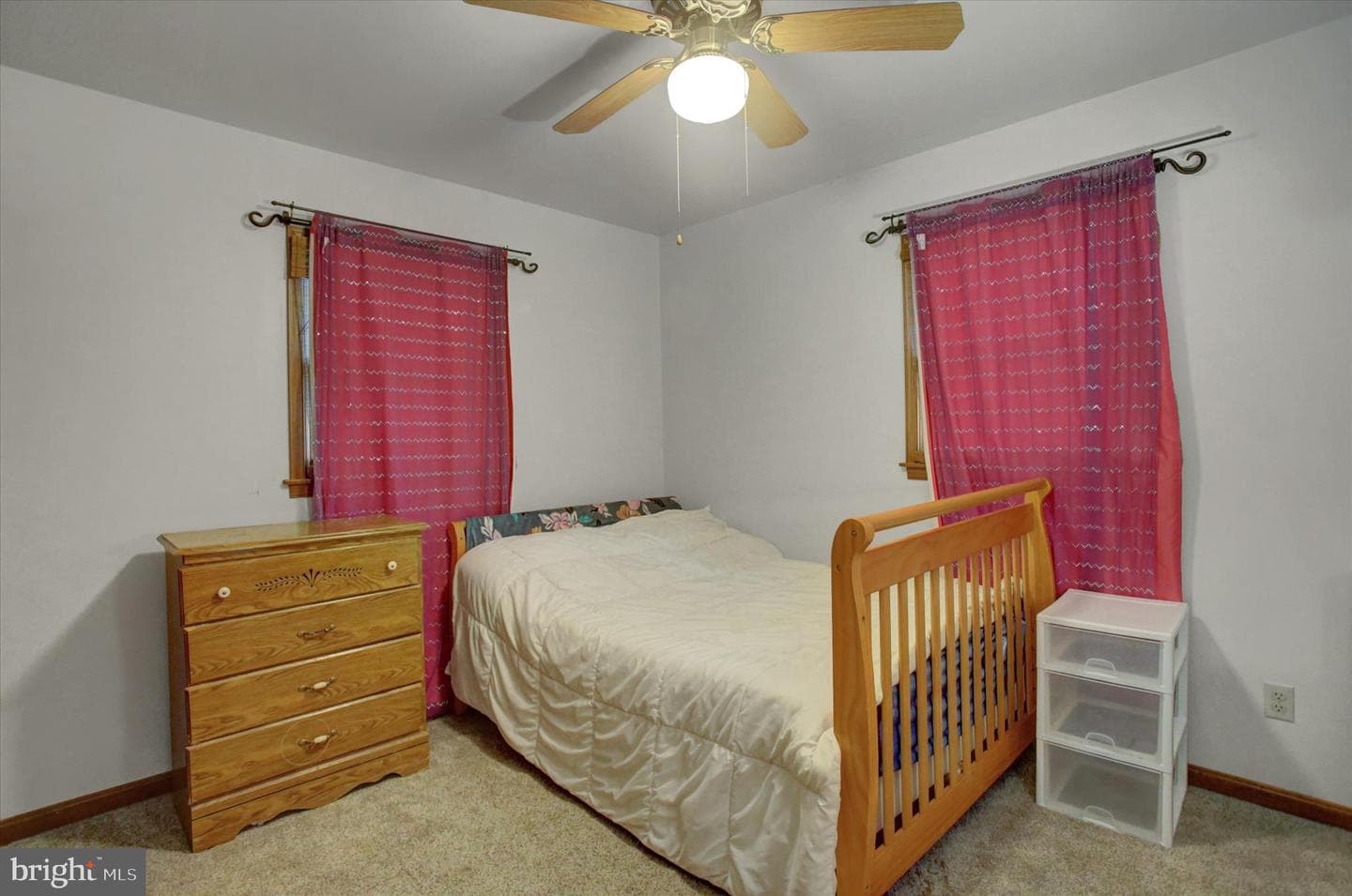 64 Diller Drive photo 28