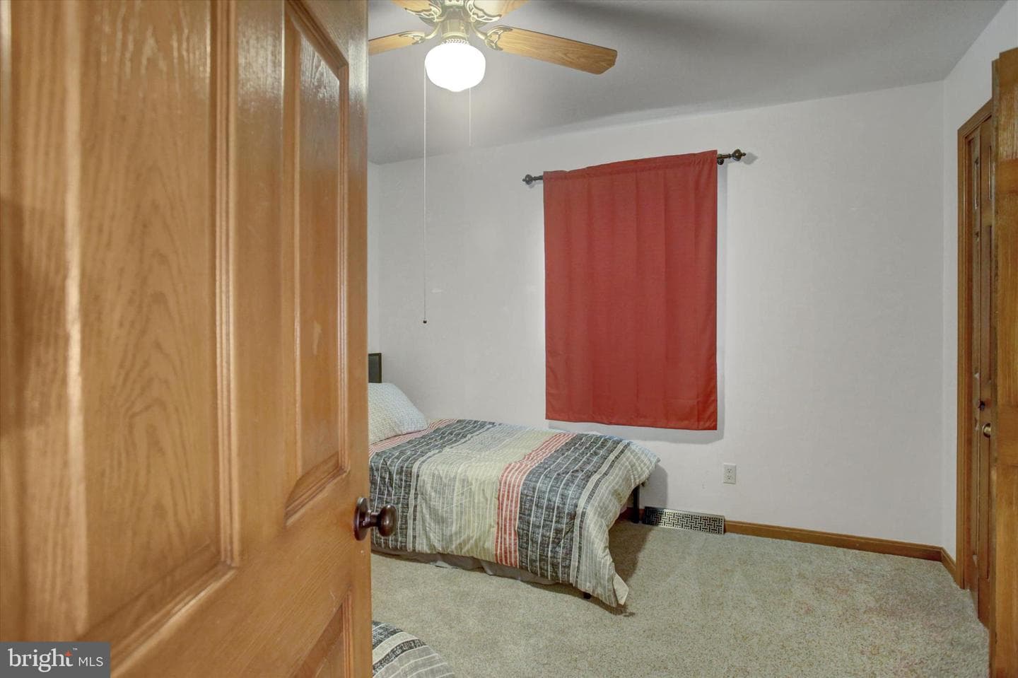 64 Diller Drive photo 31
