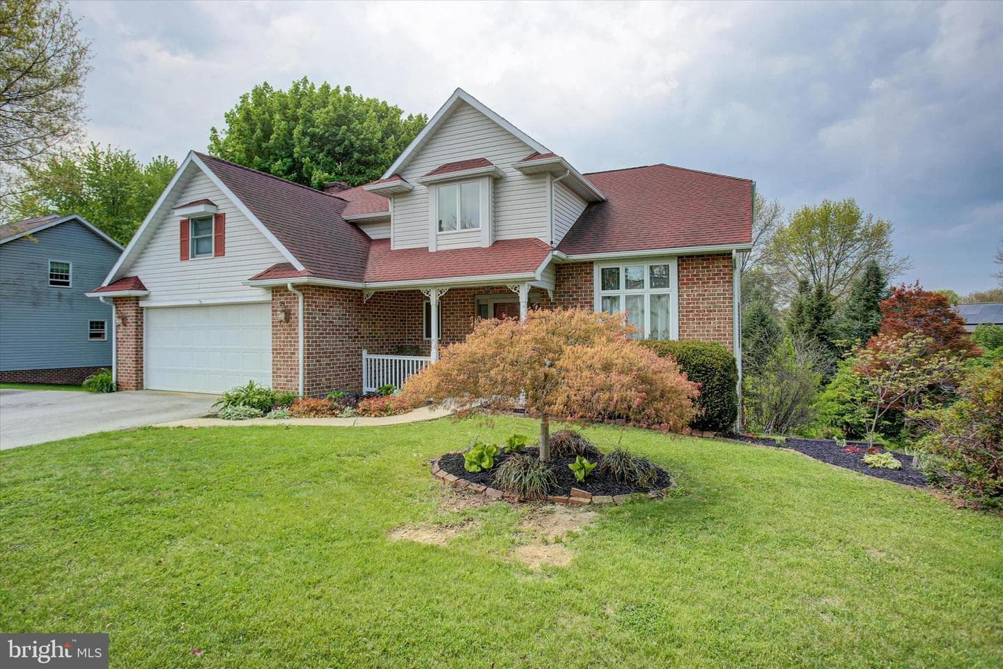 64 Diller Drive photo 4