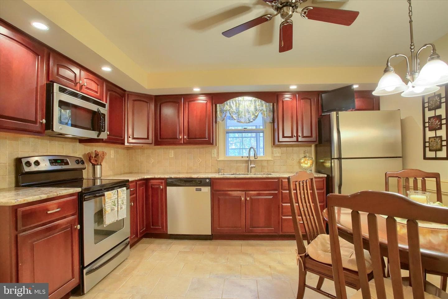 3906 Ridgeland Boulevard photo 15