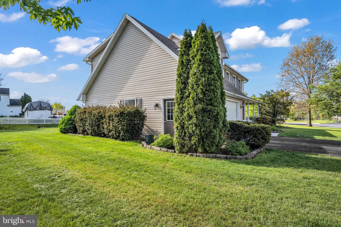 5 Meade Drive photo 32