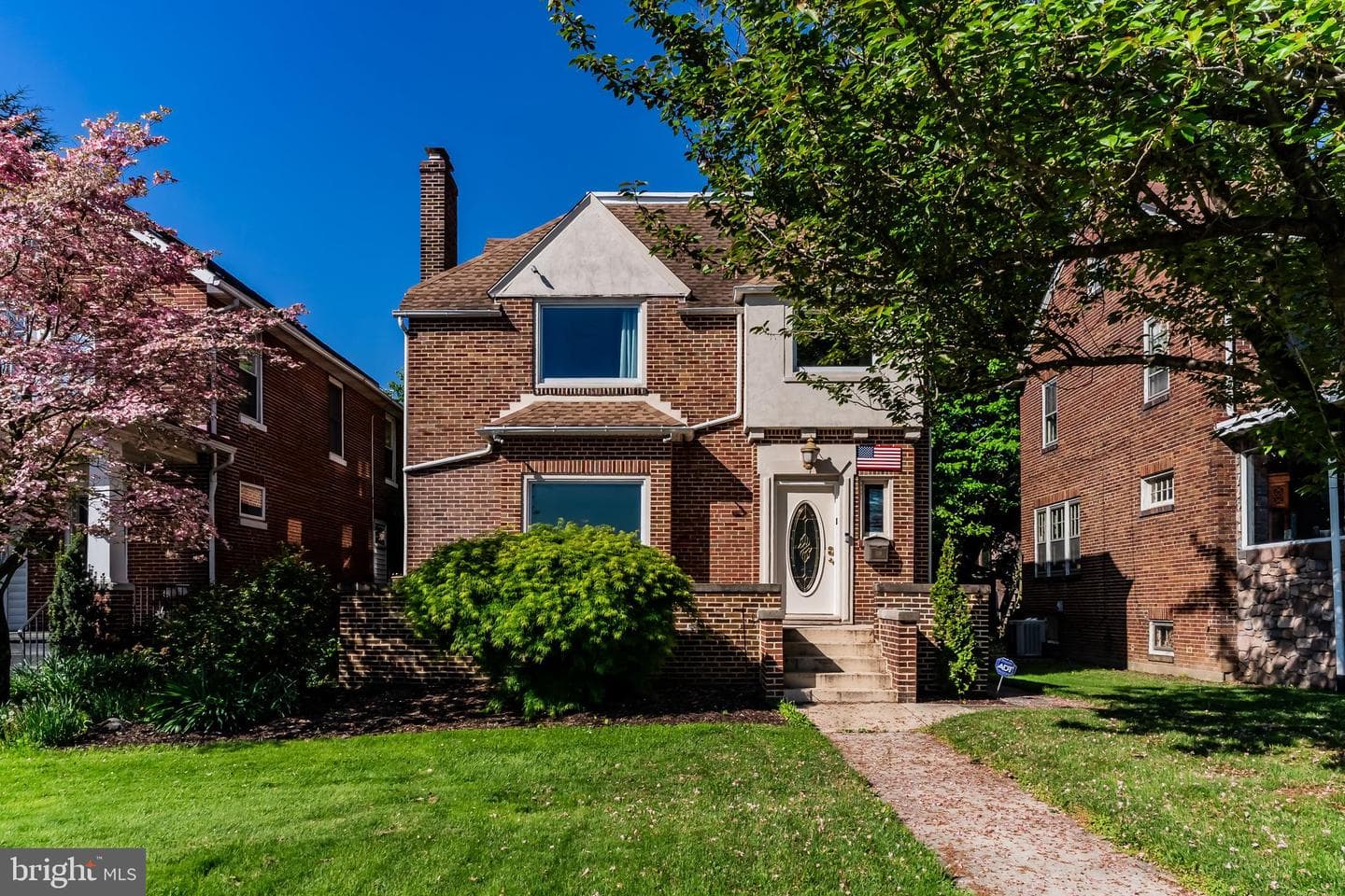 318 N Front Street photo 10
