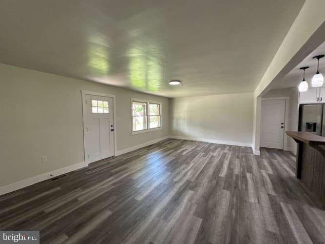 520 E Orange Street photo 7