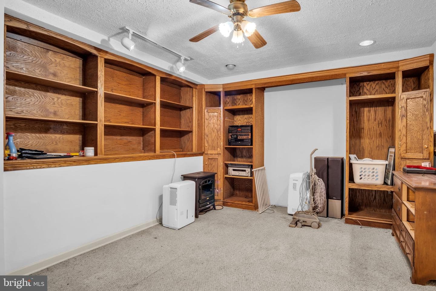 116 Westgate Drive photo 34