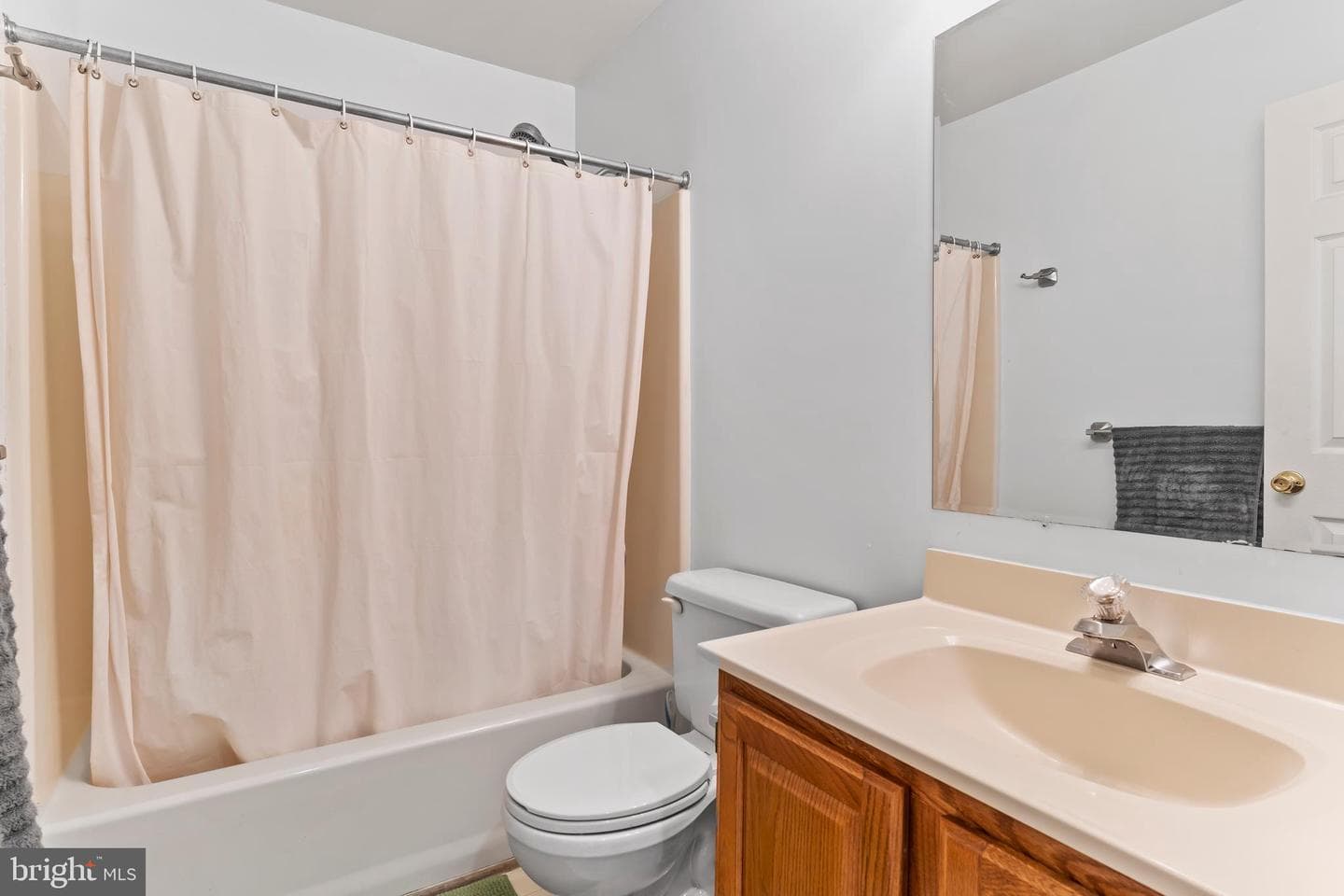 117 Woodview photo 23