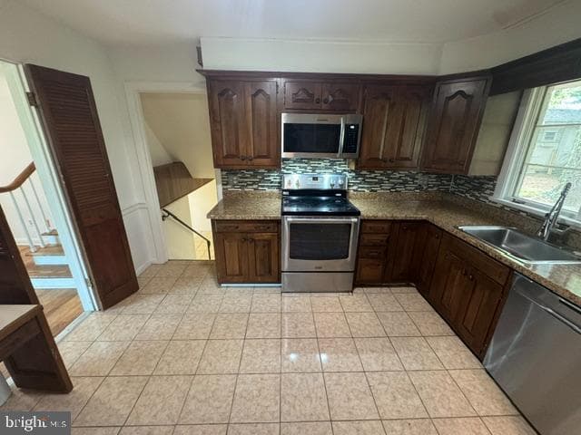 112 Old Mill Drive photo 25