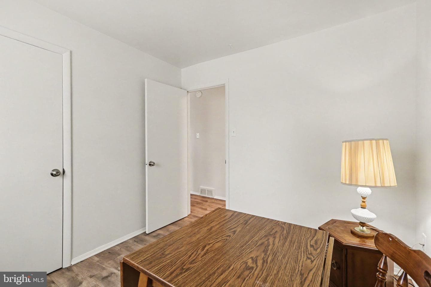 605 Old Grove Road photo 14
