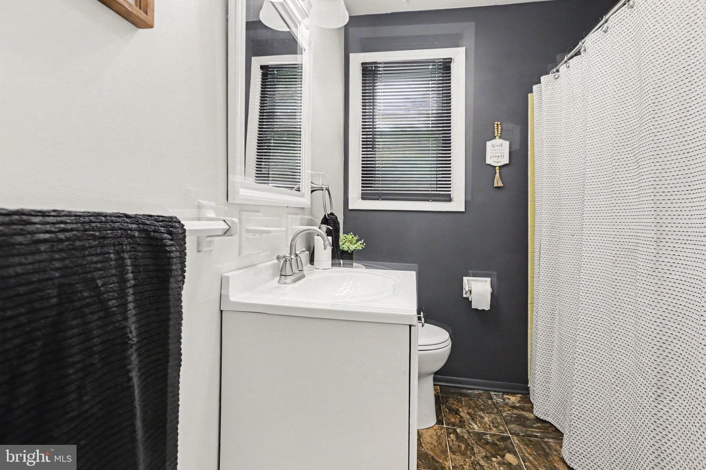 605 Old Grove Road photo 29