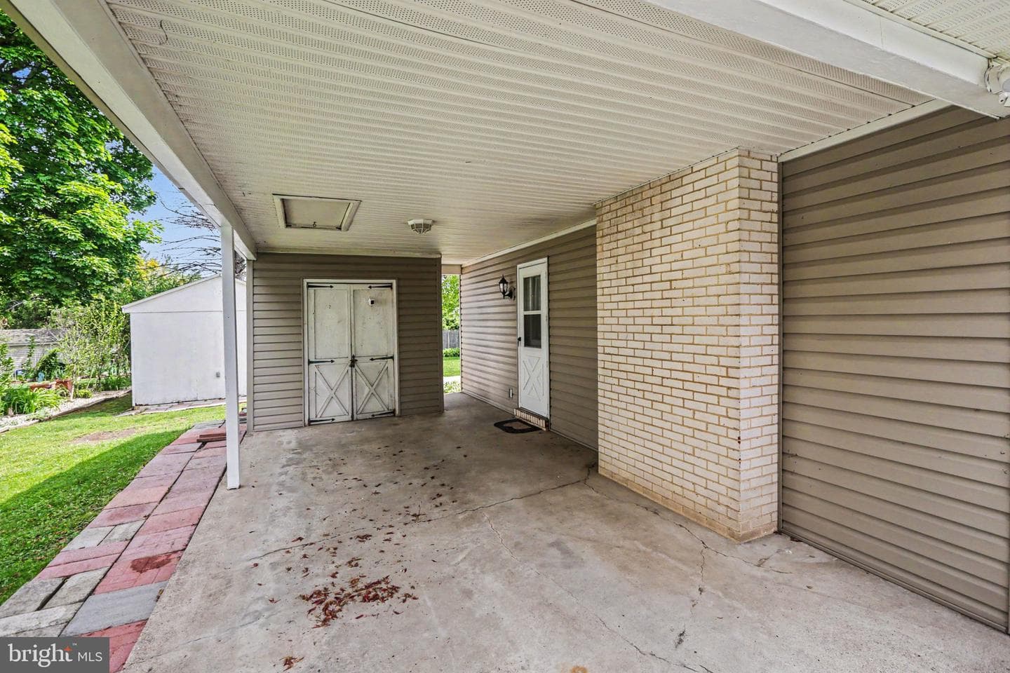 605 Old Grove Road photo 30