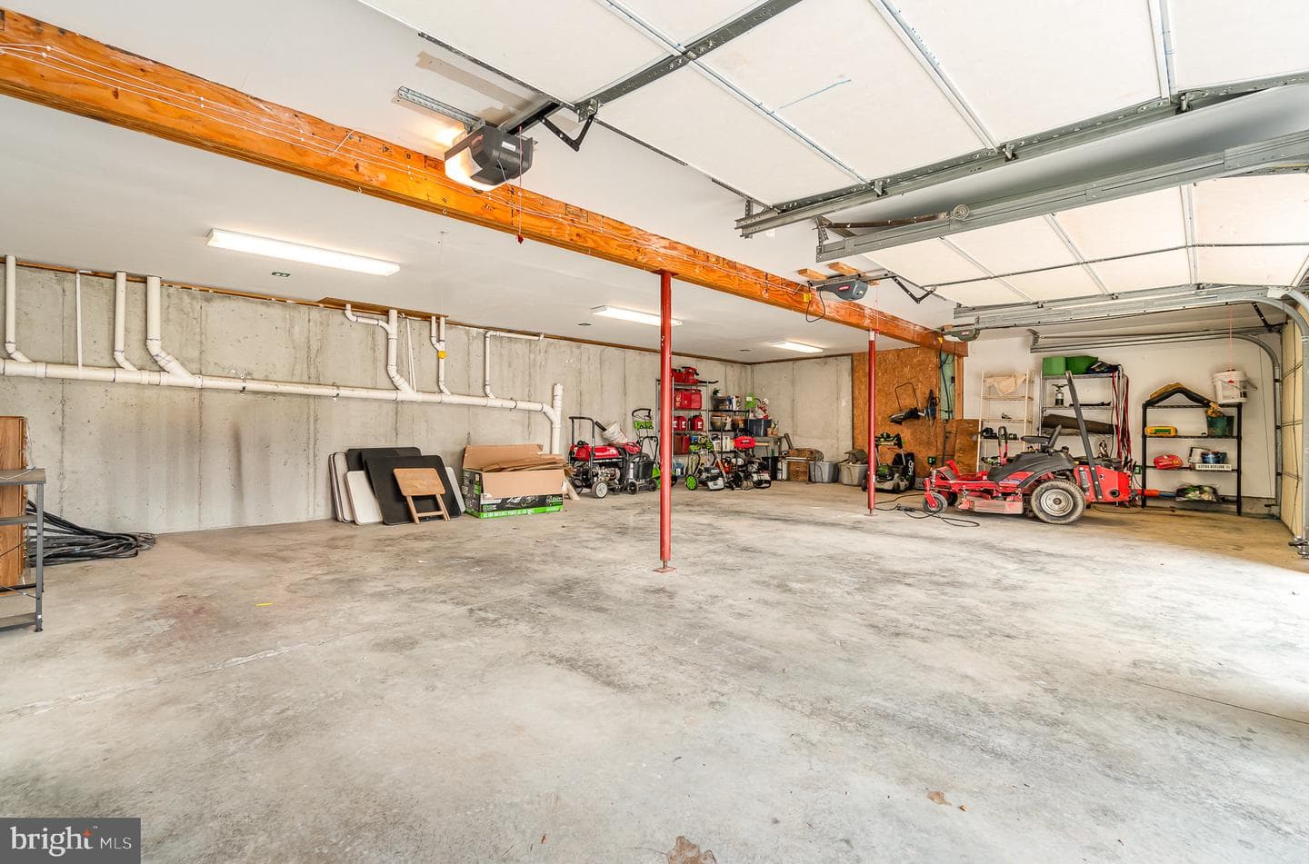 99 Fogelsanger Road photo 42