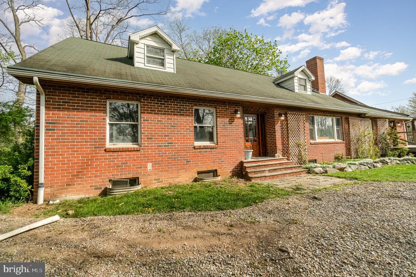 99 Fogelsanger Road photo 43