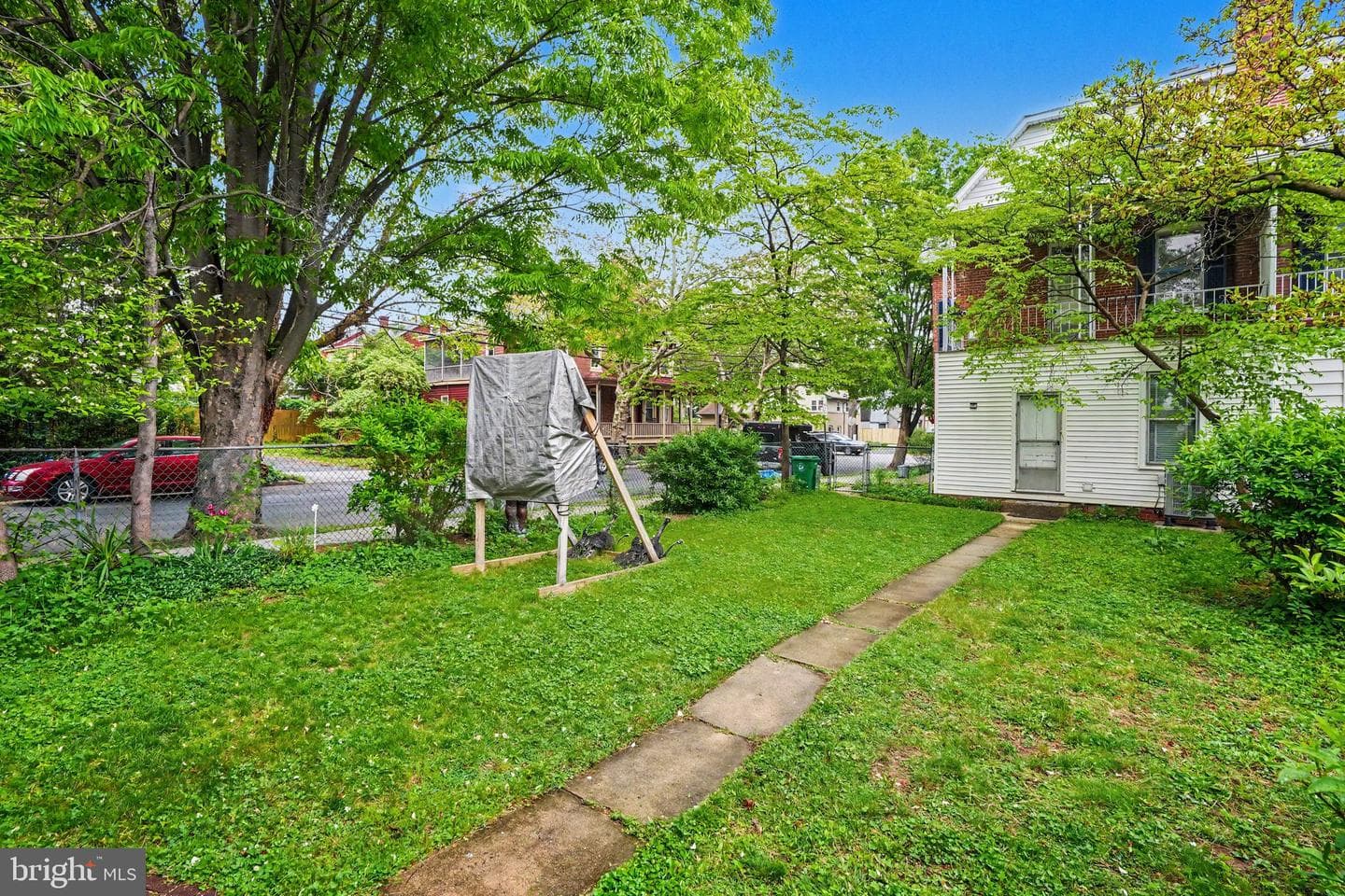 236 S West Street photo 38