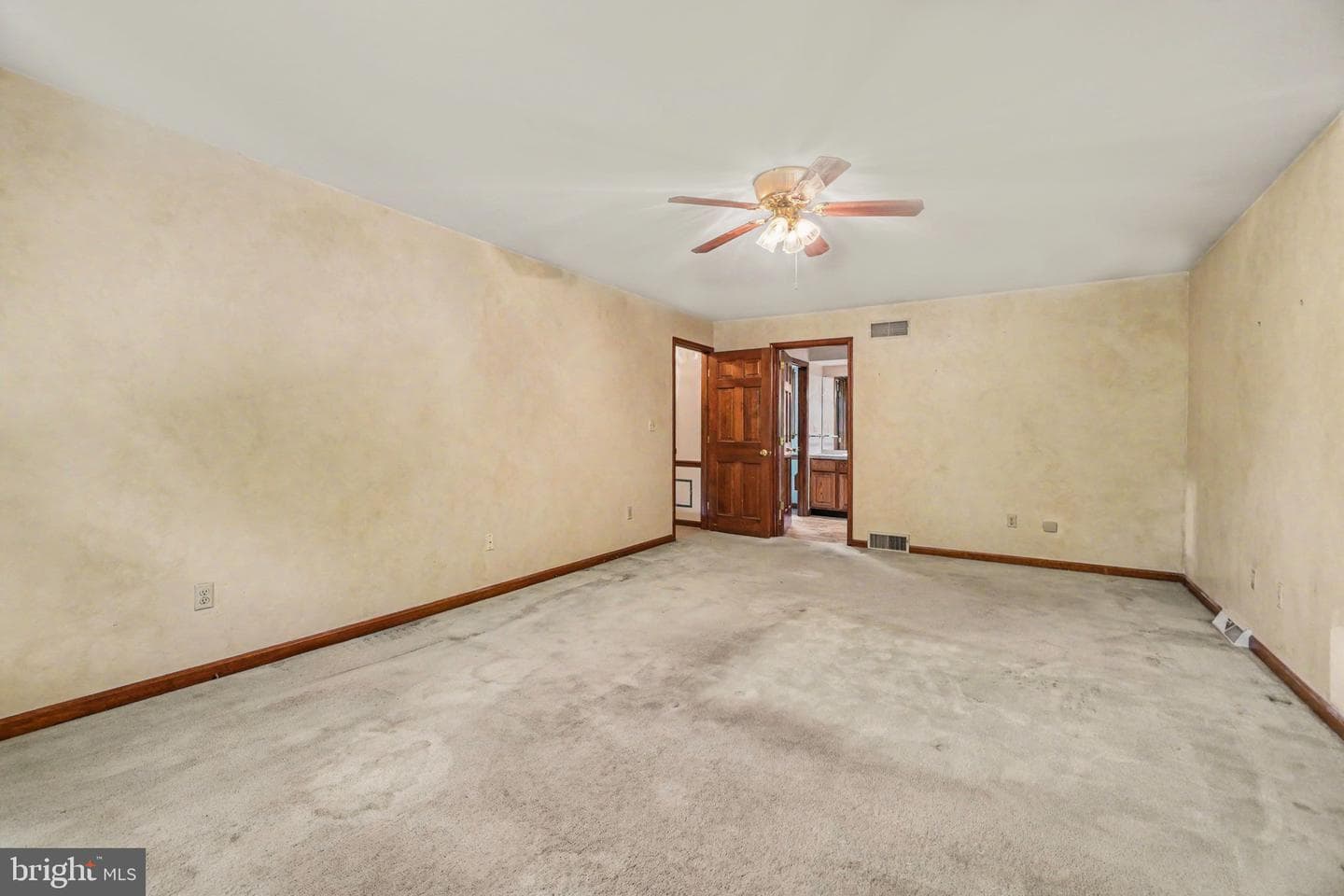 1204 E Powderhorn Road photo 19