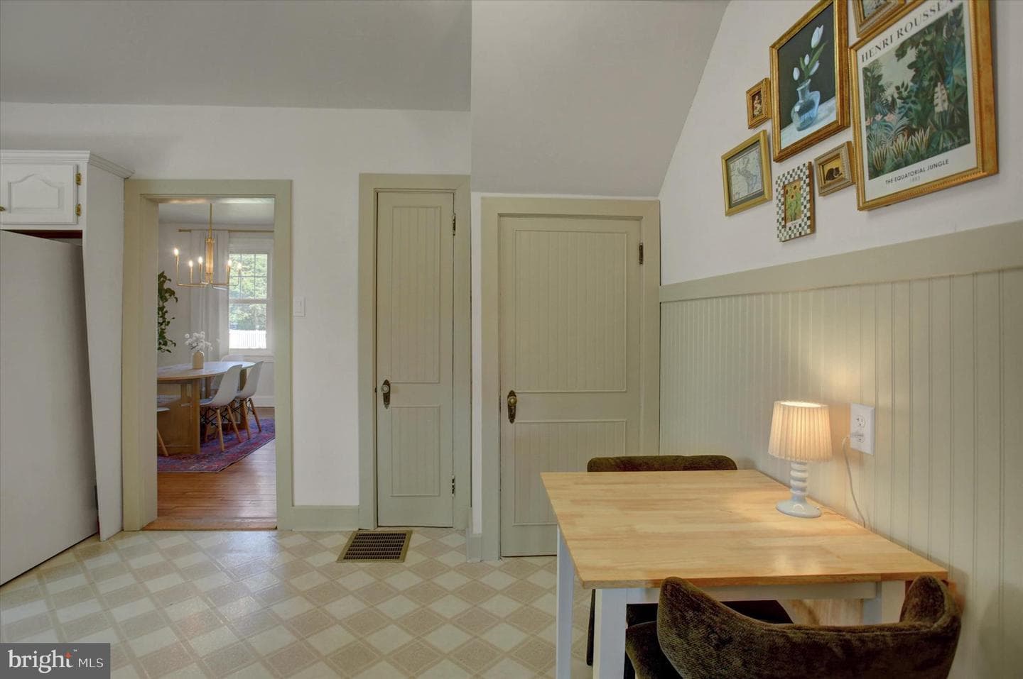 225 Pine Road photo 15