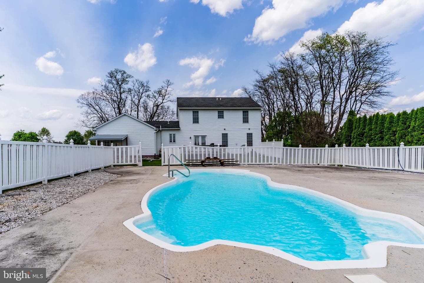2470 Ritner Highway photo 8
