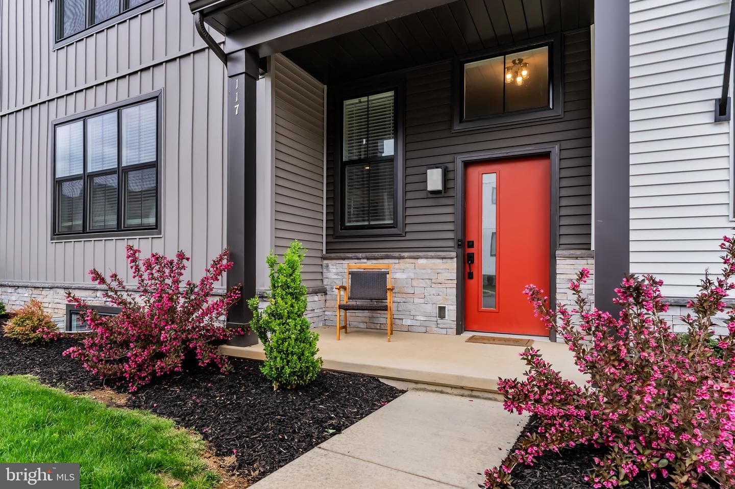117 Larkin Drive photo 8