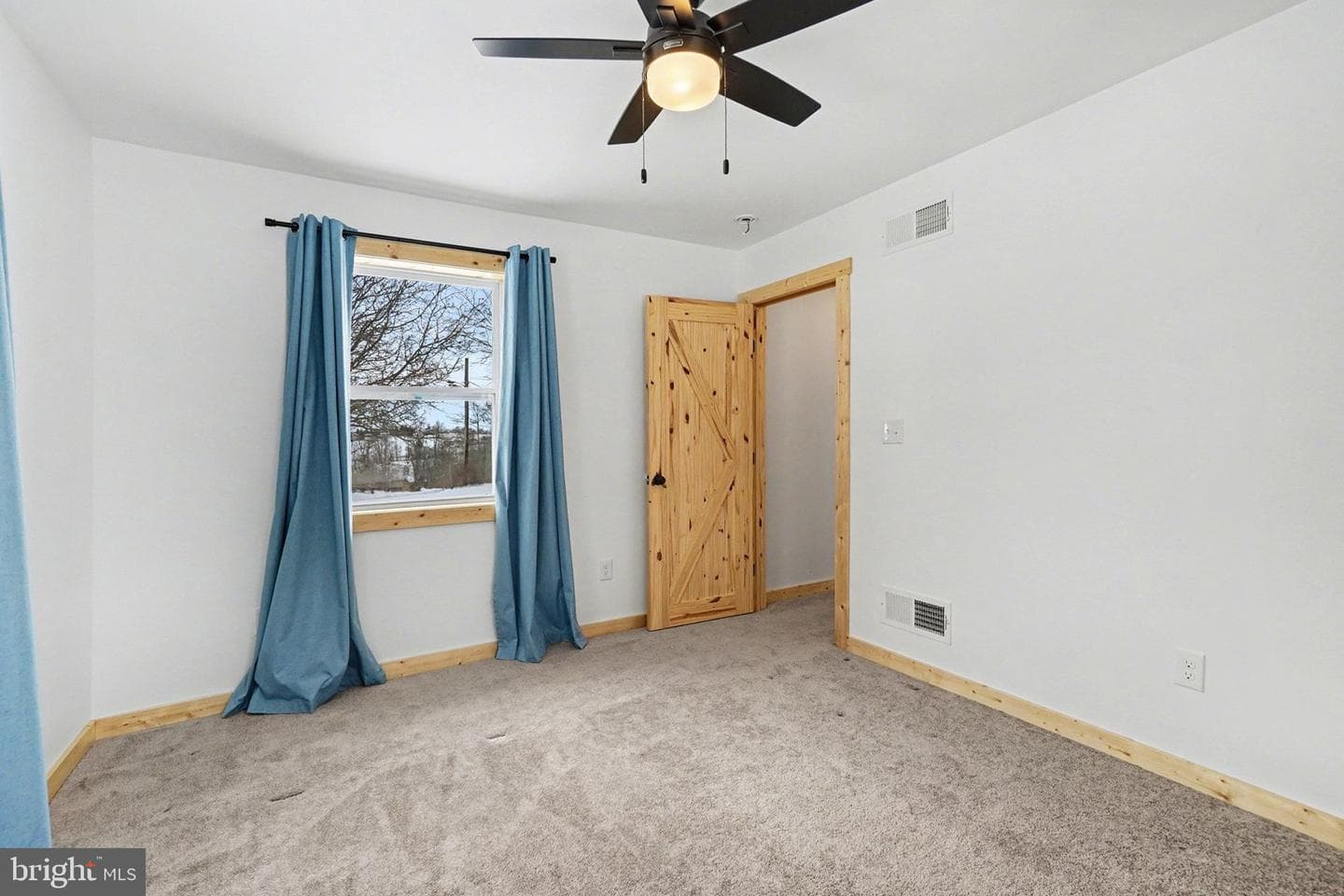 490 Shed Road photo 15