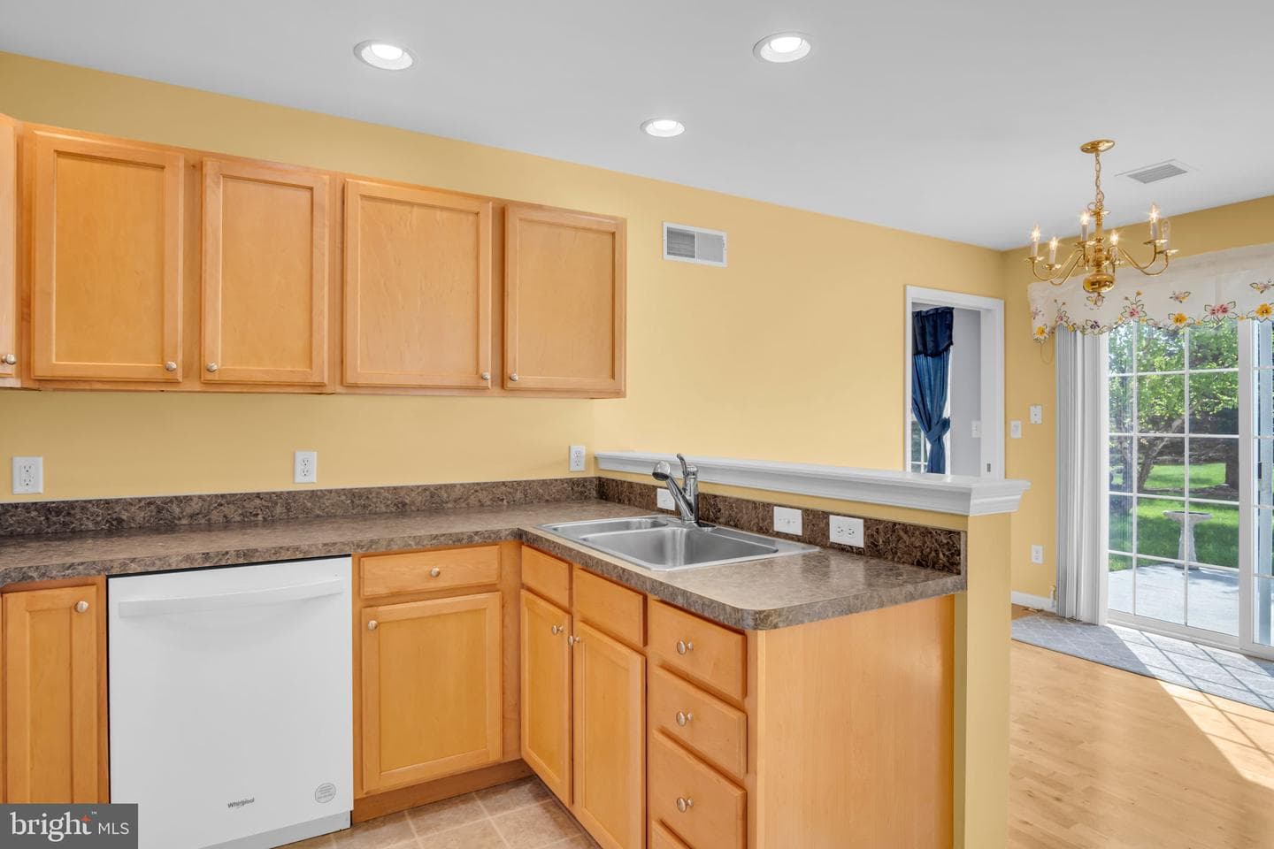 206 Brighton Drive photo 8