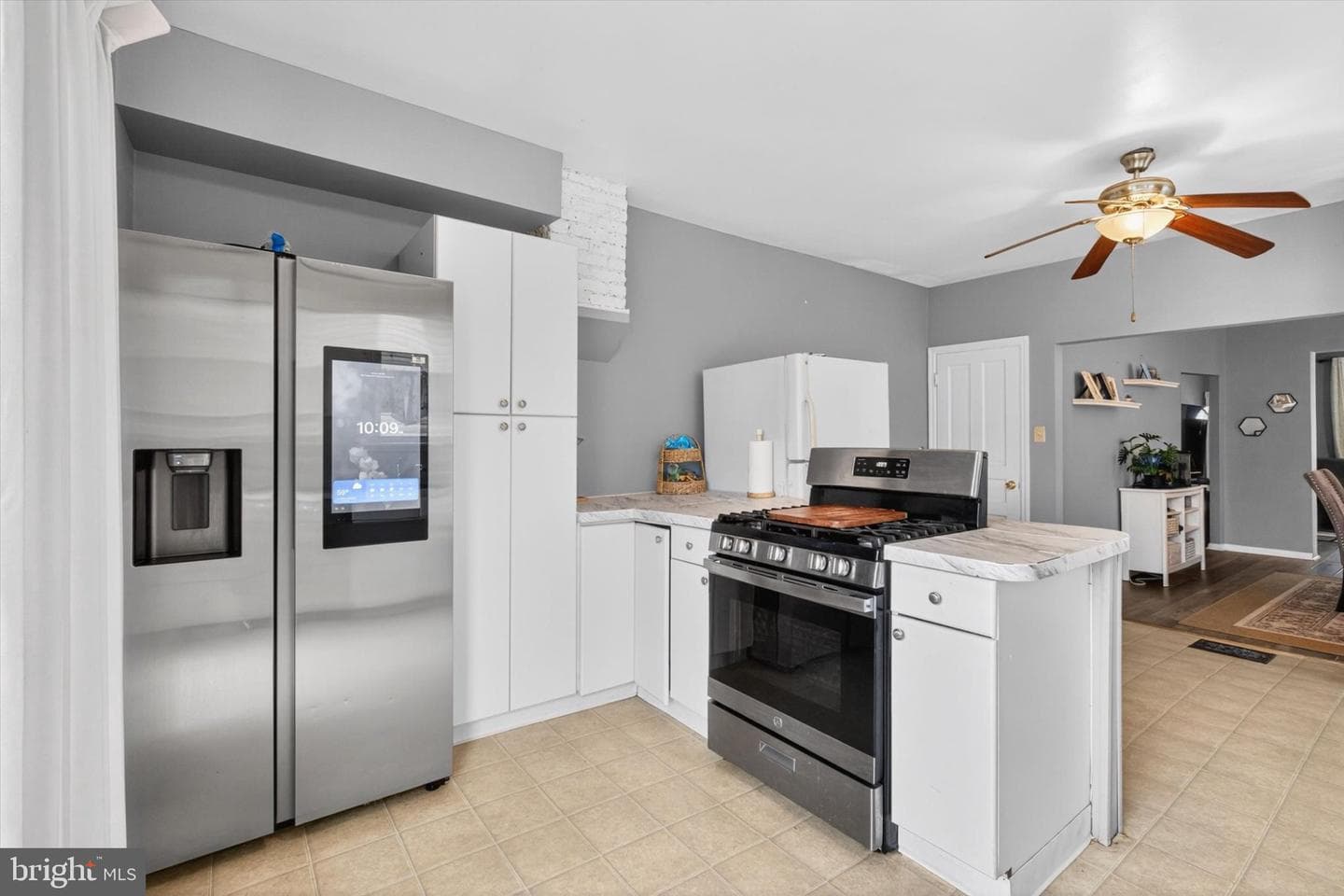 416 Fourth Street photo 10