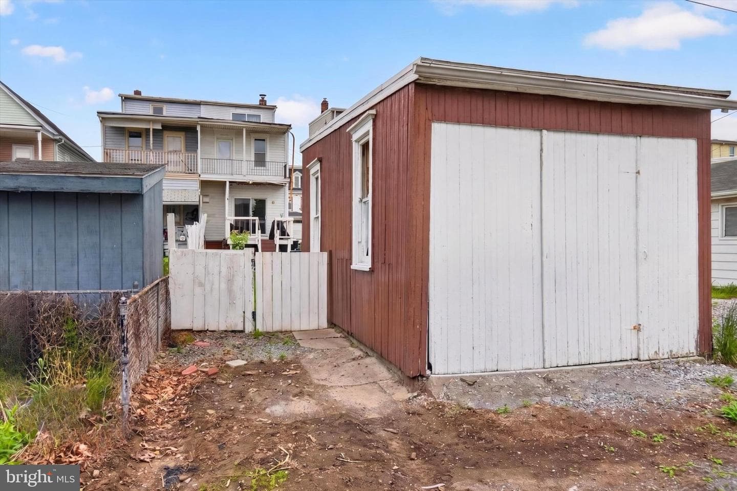 416 Fourth Street photo 32