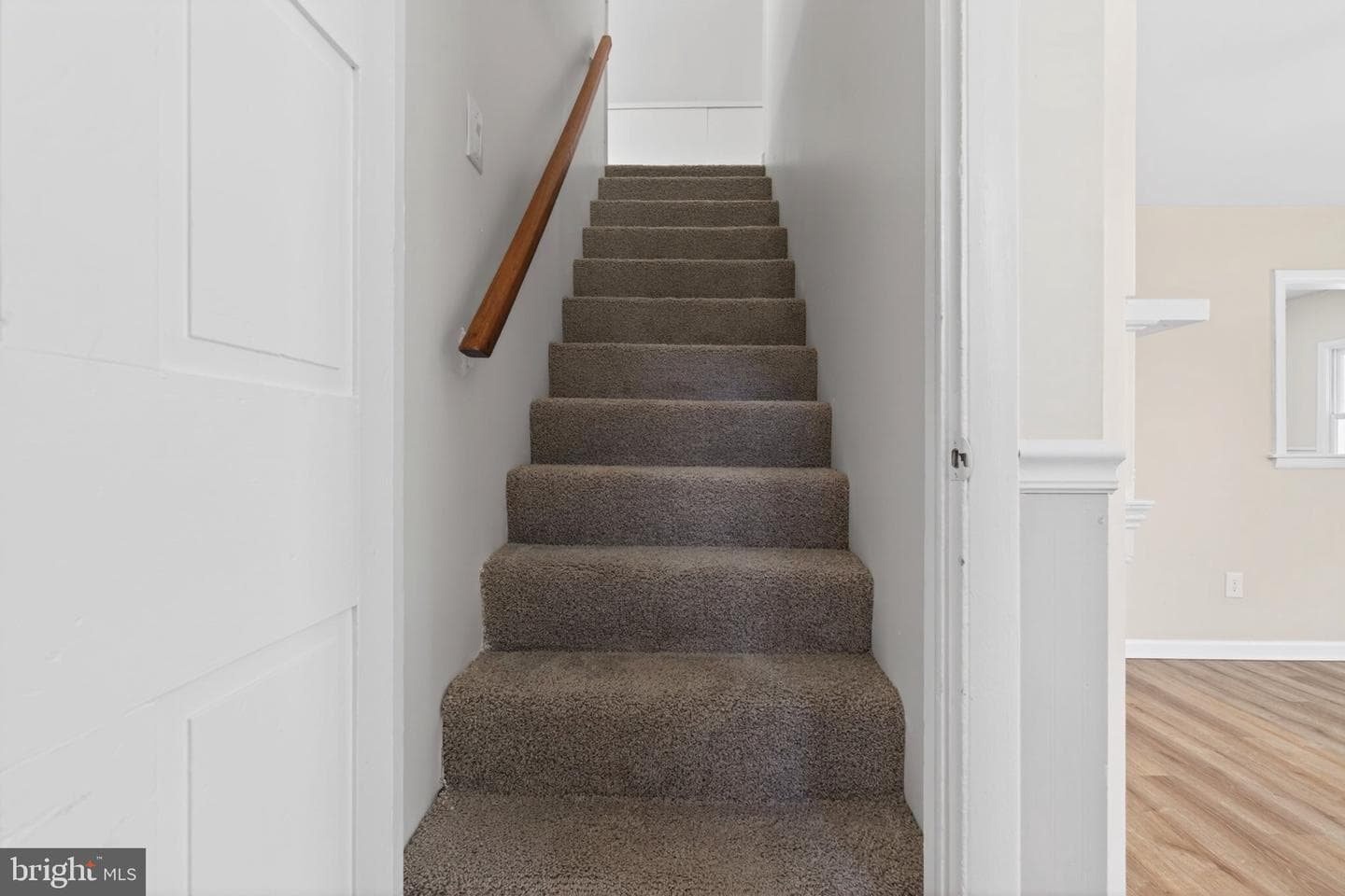 340 Charles Road photo 22