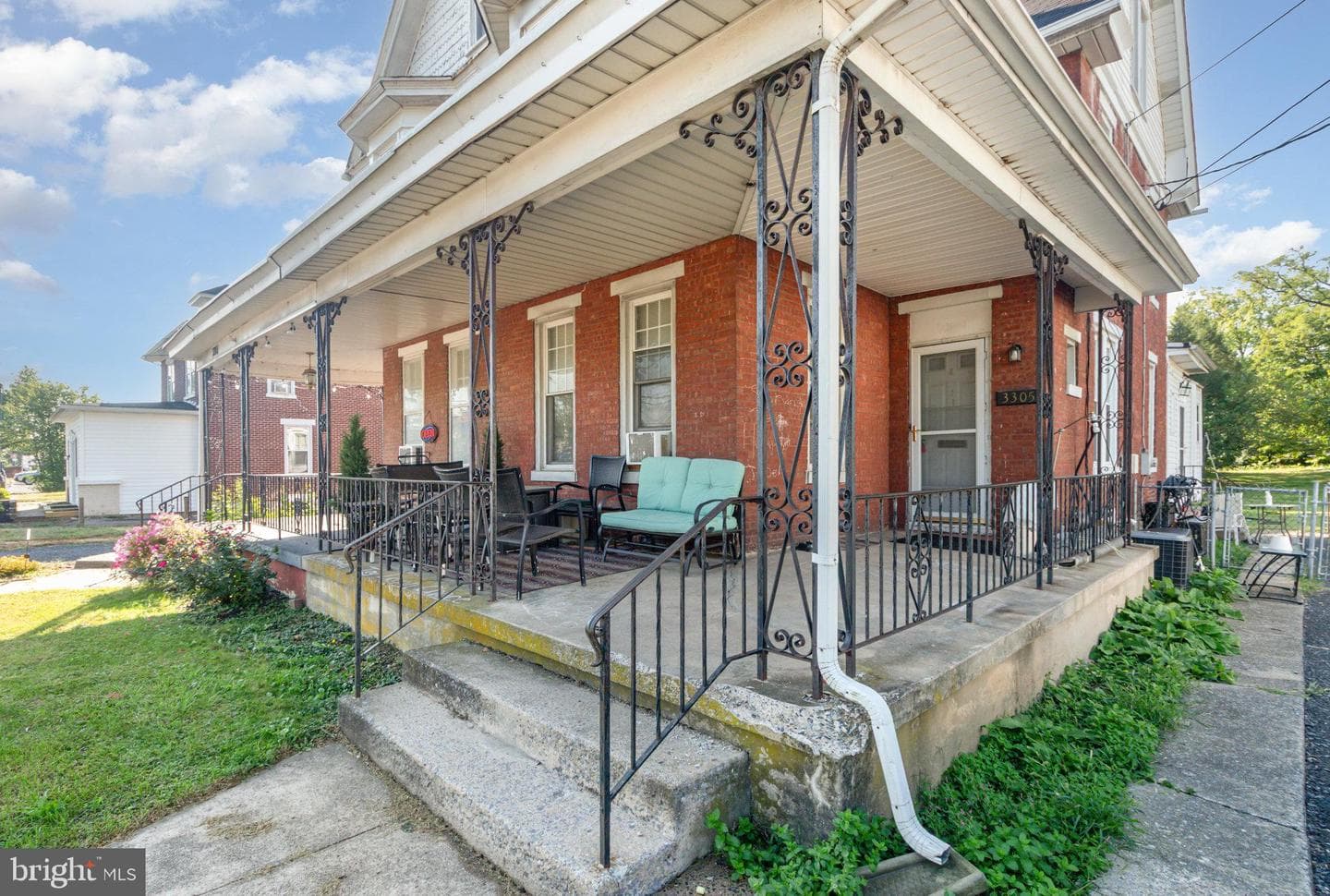 3305 Market St, Camp Hill