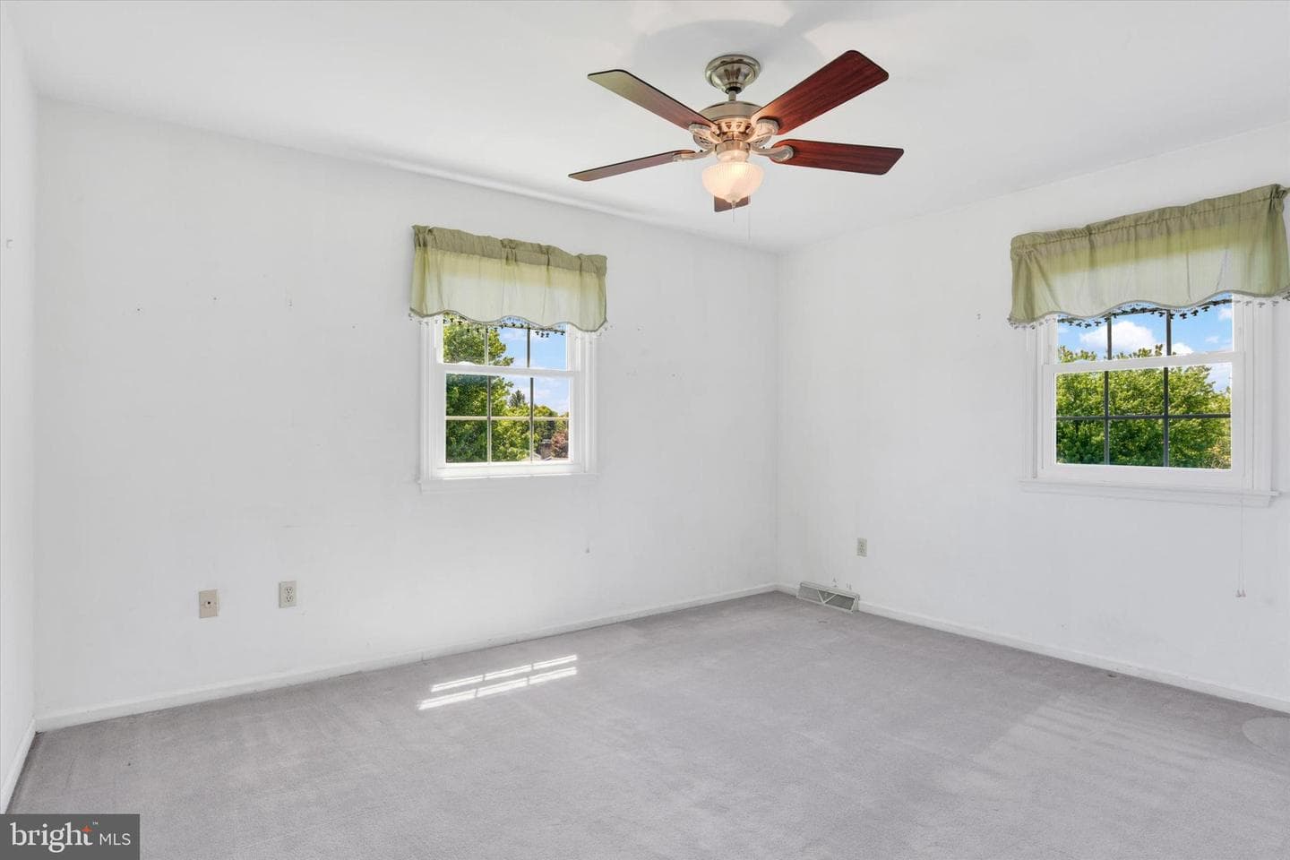 411 Hopi Drive photo 29